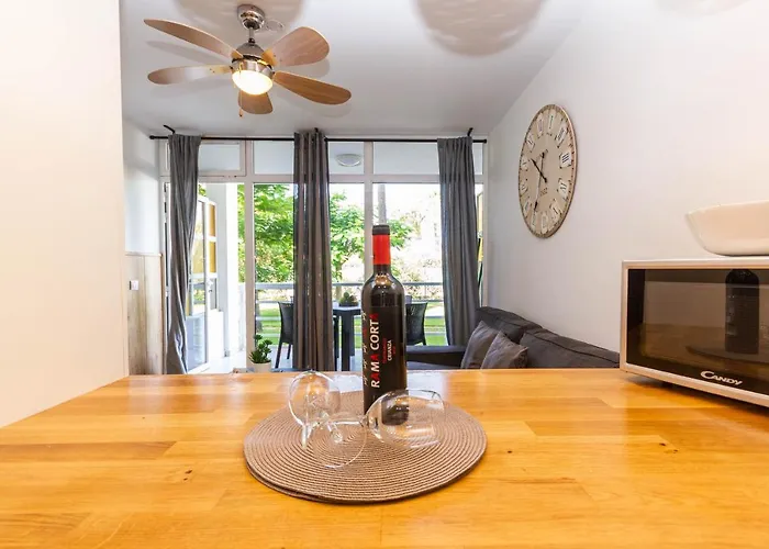 Aguacate Friendly Playa del Inglés